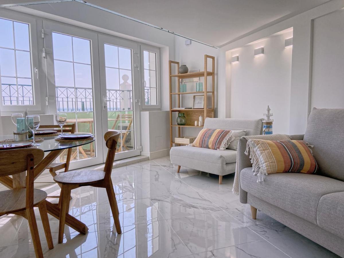 Spectacular Beachfront Duplex On The Mediterranean - Caleta, Catalan Bay Gibraltar Eksteriør billede